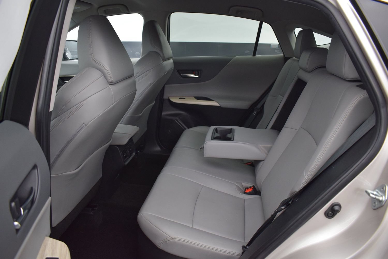 Used 2023 Toyota Venza XLE AWD/4WD image 13