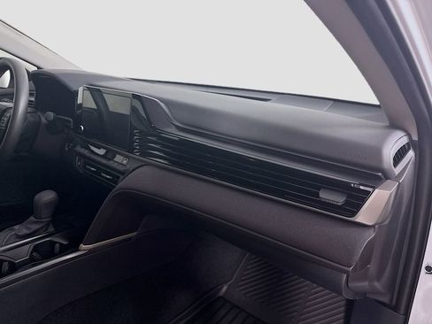 Certified 2025 Toyota Camry LE image 18