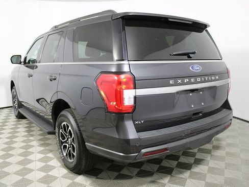 Used 2024 Ford Expedition XLT RWD image 35