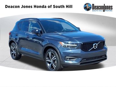 Used 2022 Volvo XC40 T5 R-Design