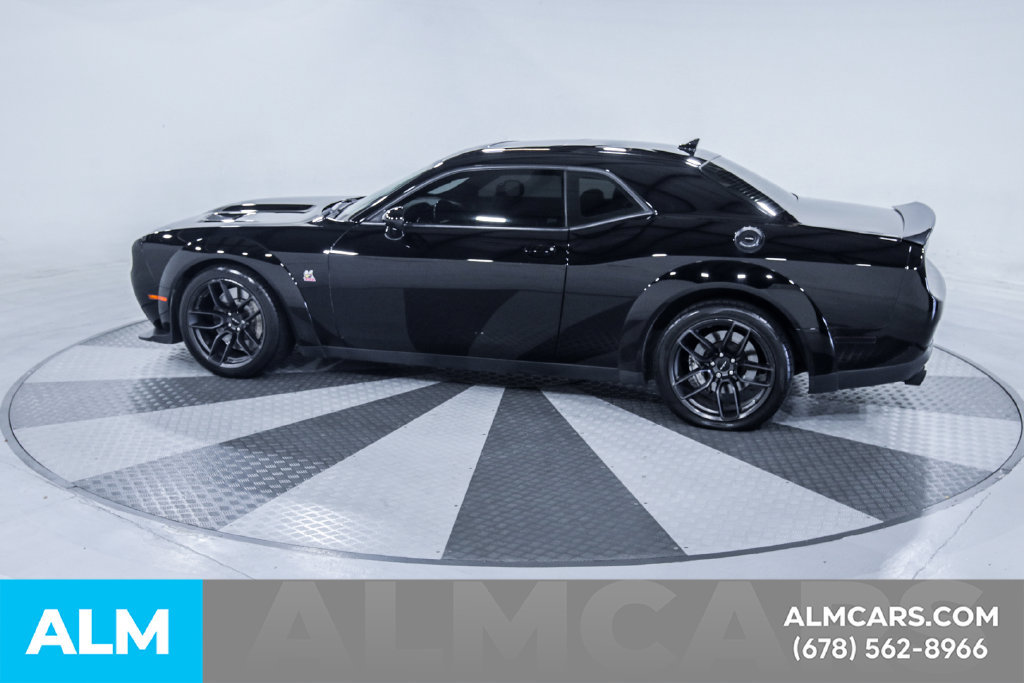 Used 2021 Dodge Challenger R/T Scat Pack RWD image 5