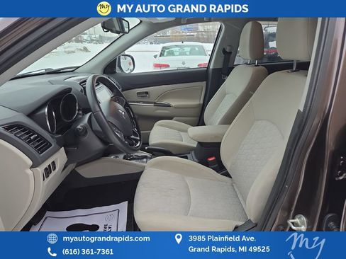 Used 2020 Mitsubishi Outlander Sport AWD image 14