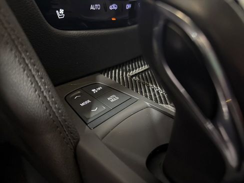 Used 2020 Cadillac CT6 V image 32