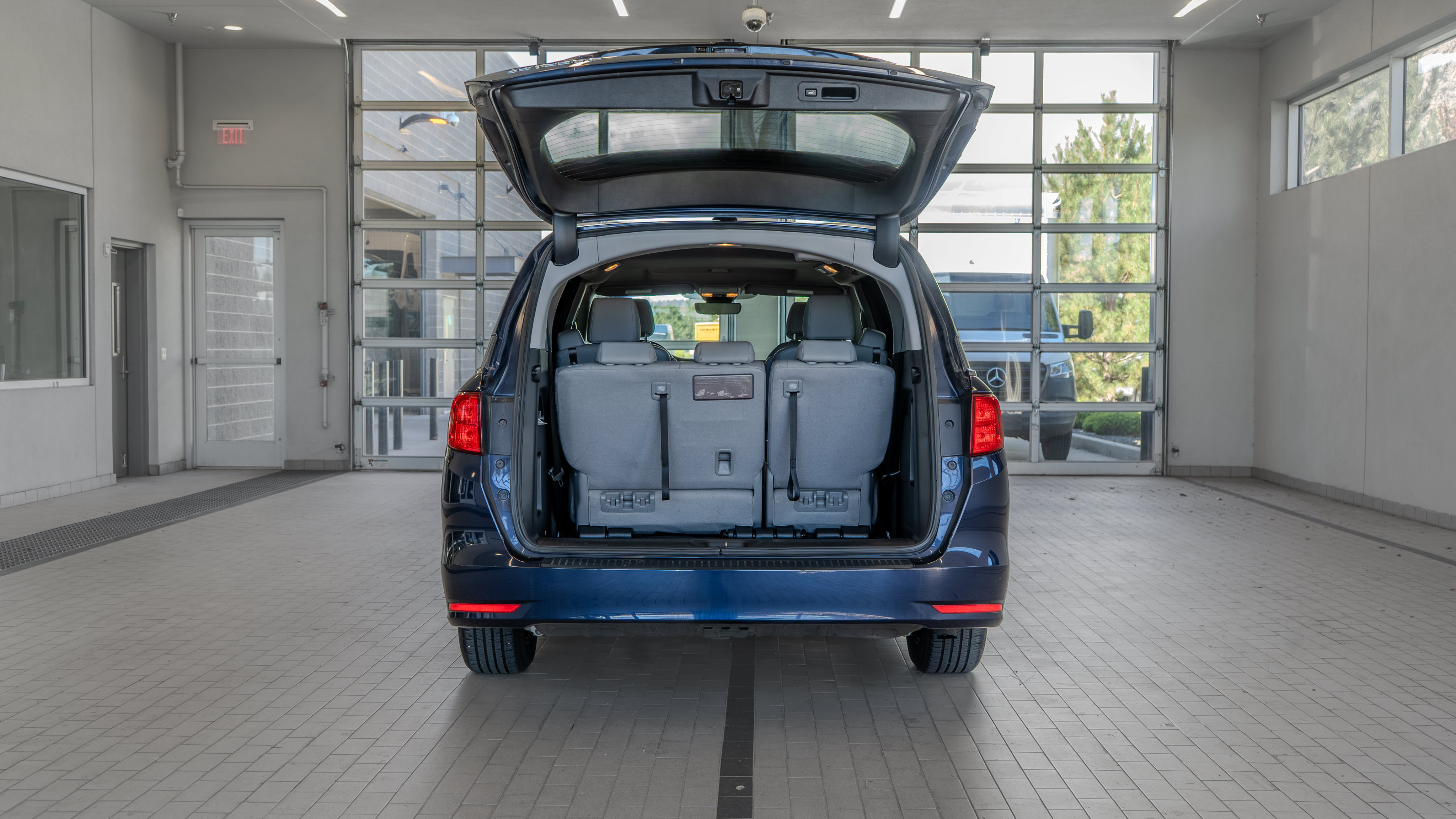 Used 2024 Honda Odyssey EX-L image 16