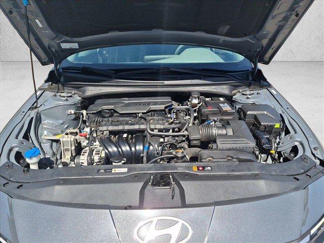 Used 2024 Hyundai Elantra SEL FWD image 22