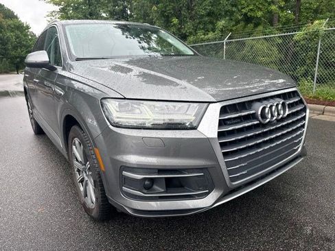 Used 2018 Audi Q7 3.0T Prestige w/ Prestige Package AWD/4WD image 3