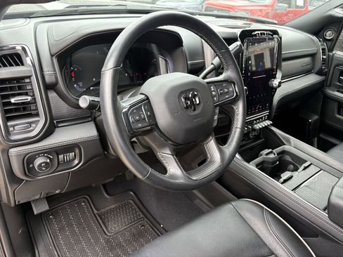 Used 2024 RAM 3500 Limited AWD/4WD image 14