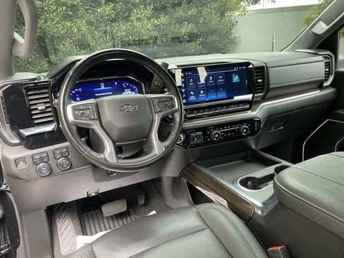 Used 2024 Chevrolet Silverado 3500 LT w/ Midnight Edition AWD/4WD image 35