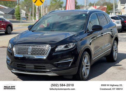 Used 2019 Lincoln MKC Reserve w/ MKC Climate Package image 1