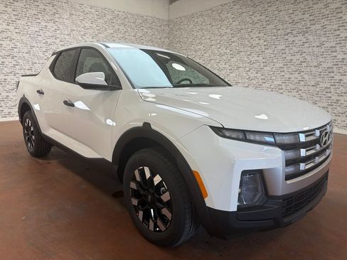 New 2027 Hyundai Santa Cruz SE FWD image 1