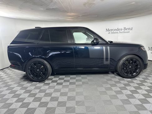 Used 2023 Land Rover Range Rover SE AWD/4WD image 8