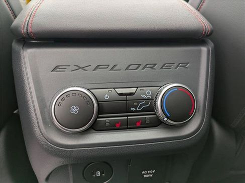 New 2026 Ford Explorer ST-Line w/ ST-Line Street Pack AWD/4WD image 16