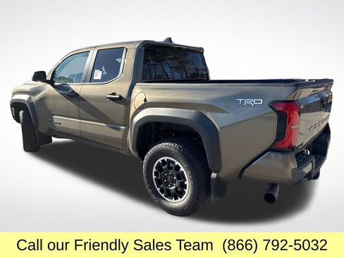 New 2025 Toyota Tacoma TRD Off-Road image 3