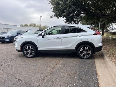 Used 2022 Mitsubishi Eclipse Cross SEL image 4