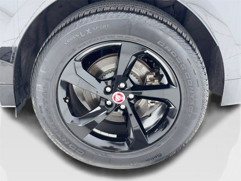 Used 2023 Jaguar F-PACE S image 55