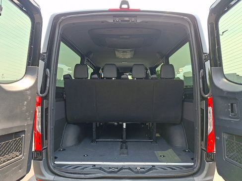 Used 2022 Mercedes-Benz Sprinter 2500 image 28