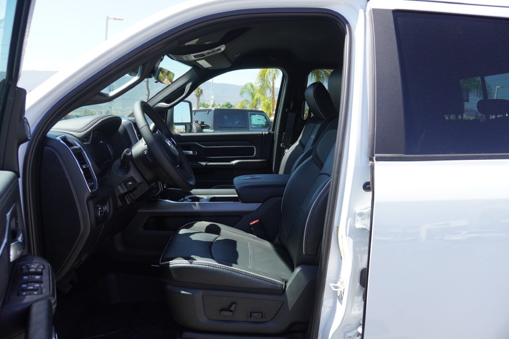New 2027 RAM 3500 Laramie AWD/4WD image 27