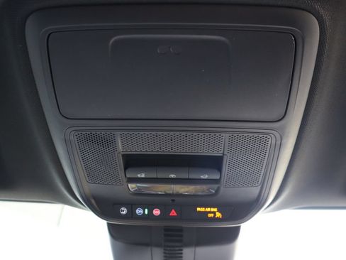 Used 2026 Chevrolet Traverse LT w/ Sun and Wheel Package AWD/4WD image 23