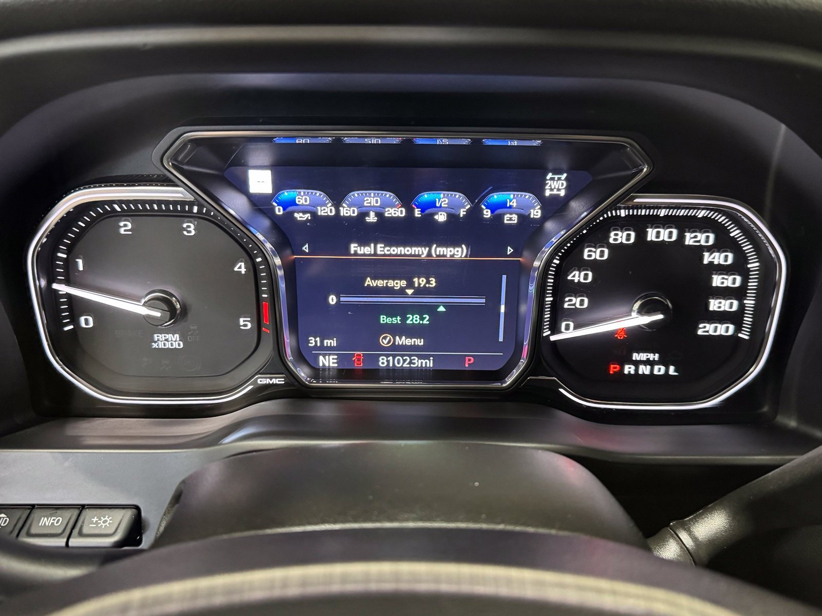 Used 2022 GMC Sierra 2500 Denali w/ Denali Ultimate Package AWD/4WD image 23