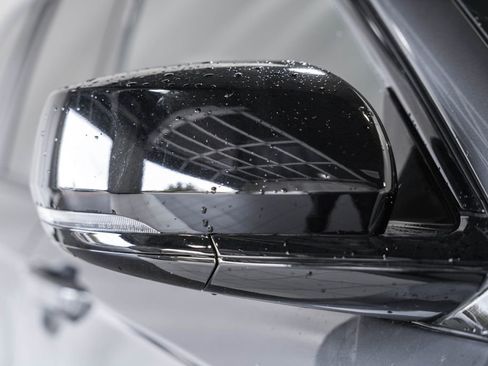 New 2025 Jeep Grand Cherokee Altitude image 14