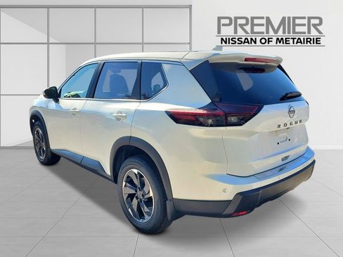 New 2026 Nissan Rogue SV image 6