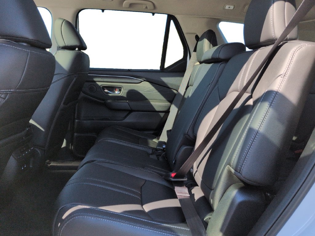 New 2026 Honda Pilot Touring image 26