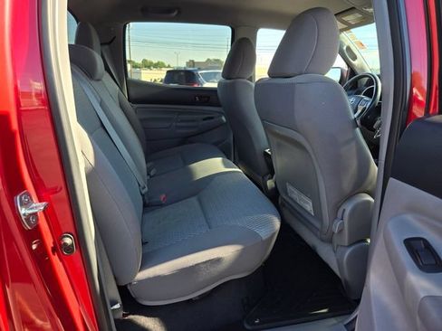 Used 2012 Toyota Tacoma PreRunner w/ Convenience Pkg RWD image 19
