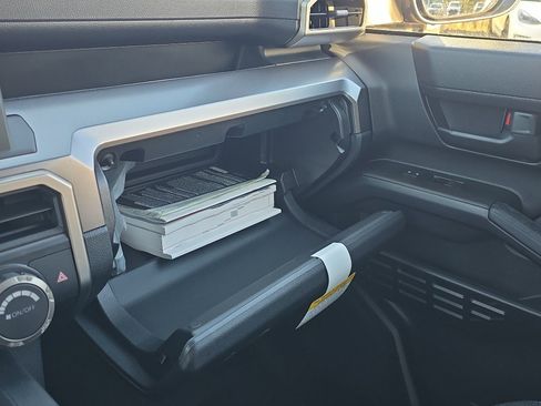 Used 2025 Toyota 4Runner SR5 image 30