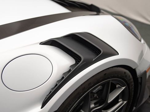 Used 2025 Porsche 911 GT3 RS RWD image 43