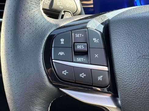 Used 2023 Ford Explorer ST w/ Equipment Group 401A image 23