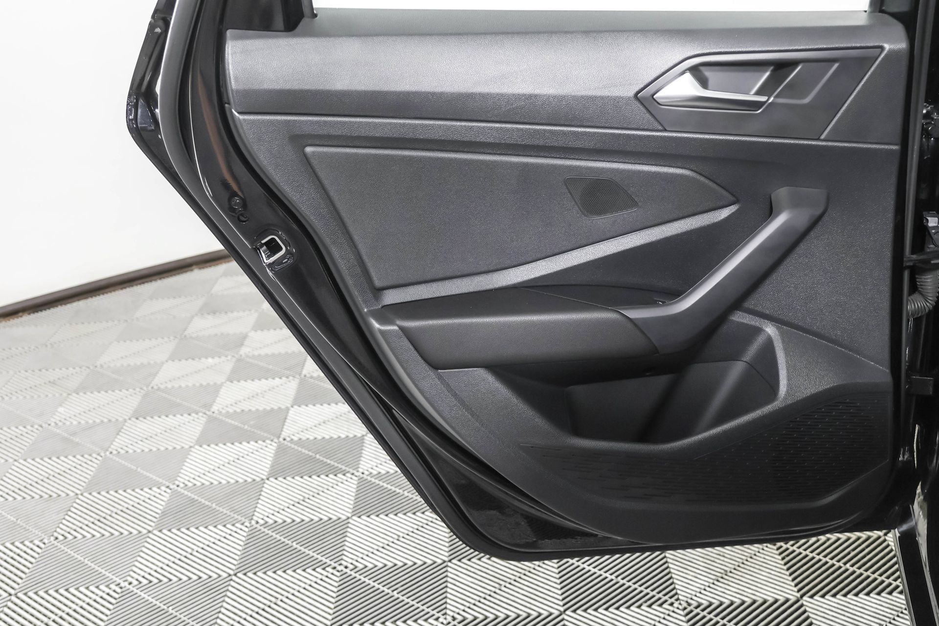 Used 2024 Volkswagen Jetta Sport FWD image 38
