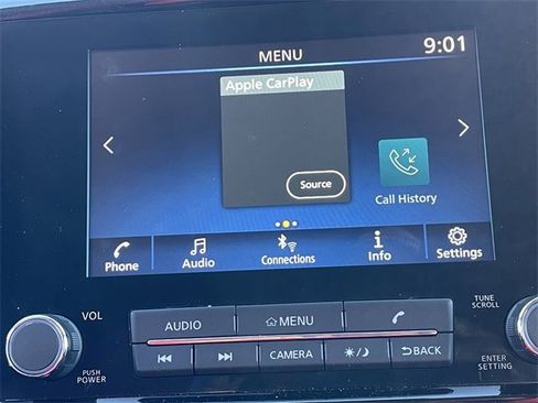 Used 2024 Nissan Frontier SV image 16