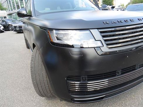 Used 2026 Land Rover Range Rover SV AWD/4WD image 25