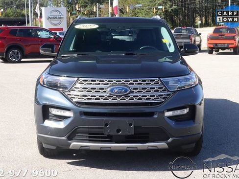 Used 2022 Ford Explorer Limited w/ Equipment Group 301A image 2
