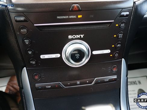 Used 2018 Ford Edge Titanium image 33