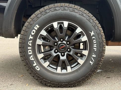 Used 2021 Nissan Titan PRO-4X w/ Off Road Protection Package AWD/4WD image 11