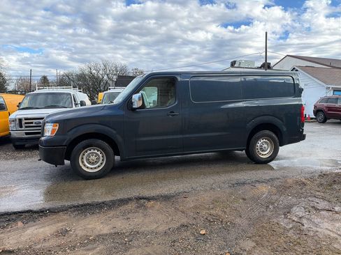 Used 2017 Nissan NV 3500 S w/ Power Basic Package image 5