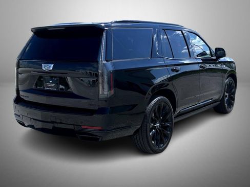 Used 2025 Cadillac Escalade Sport Platinum w/ LPO, ONYX Package AWD/4WD image 5