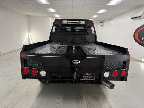 New 2026 GMC Sierra 3500 Pro w/ Convenience Package image 7