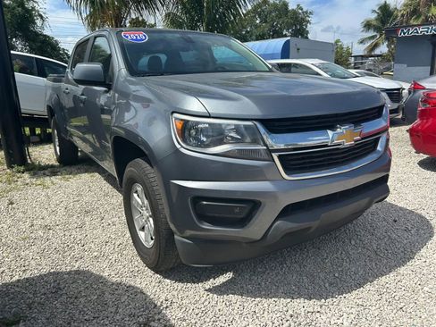 Used 2020 Chevrolet Colorado W/T w/ WT Convenience Package RWD image 4