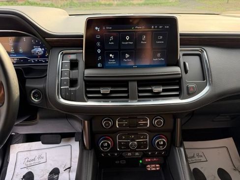 Used 2024 Chevrolet Tahoe High Country AWD/4WD image 23
