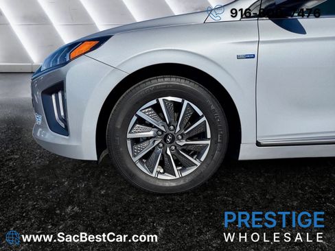 Used 2020 Hyundai Ioniq Limited image 23