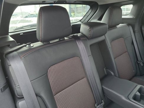 New 2026 Nissan Kicks SR w/ Cold Weather Package image 11