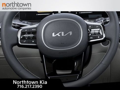 New 2025 Kia Sorento S image 23