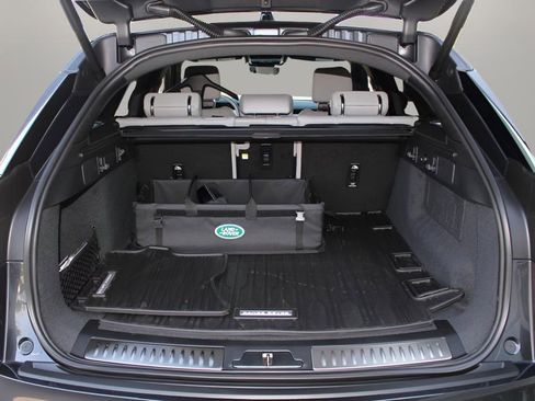 New 2026 Land Rover Range Rover Velar S image 17