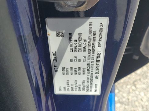 Used 2024 Tesla Model 3 Standard Range RWD image 26