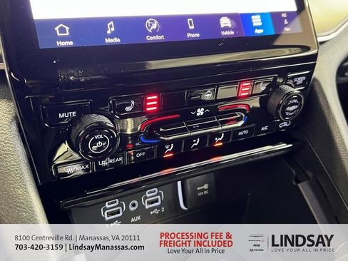 New 2025 Jeep Grand Cherokee L Limited w/ Trailer Tow Package image 38