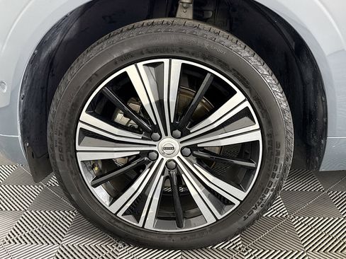 Used 2022 Volvo XC60 B5 Inscription w/ Advanced Package image 37