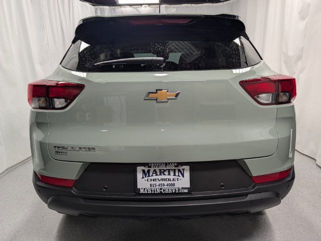 New 2026 Chevrolet TrailBlazer LS w/ LS Convenience Package AWD/4WD image 4