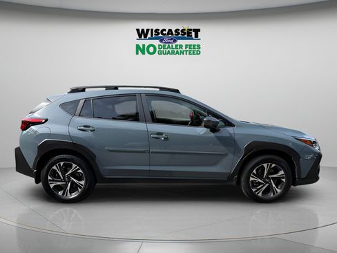 Used 2024 Subaru Crosstrek 2.0i Premium AWD/4WD image 5